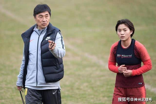 巴萨三叉戟本赛季直接参与49球 皇马三叉戟26球
