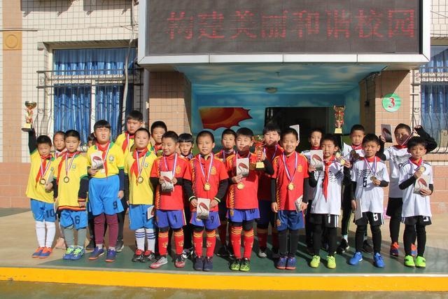 罗马诺：德罗西与罗马新合约期限至2027年6月